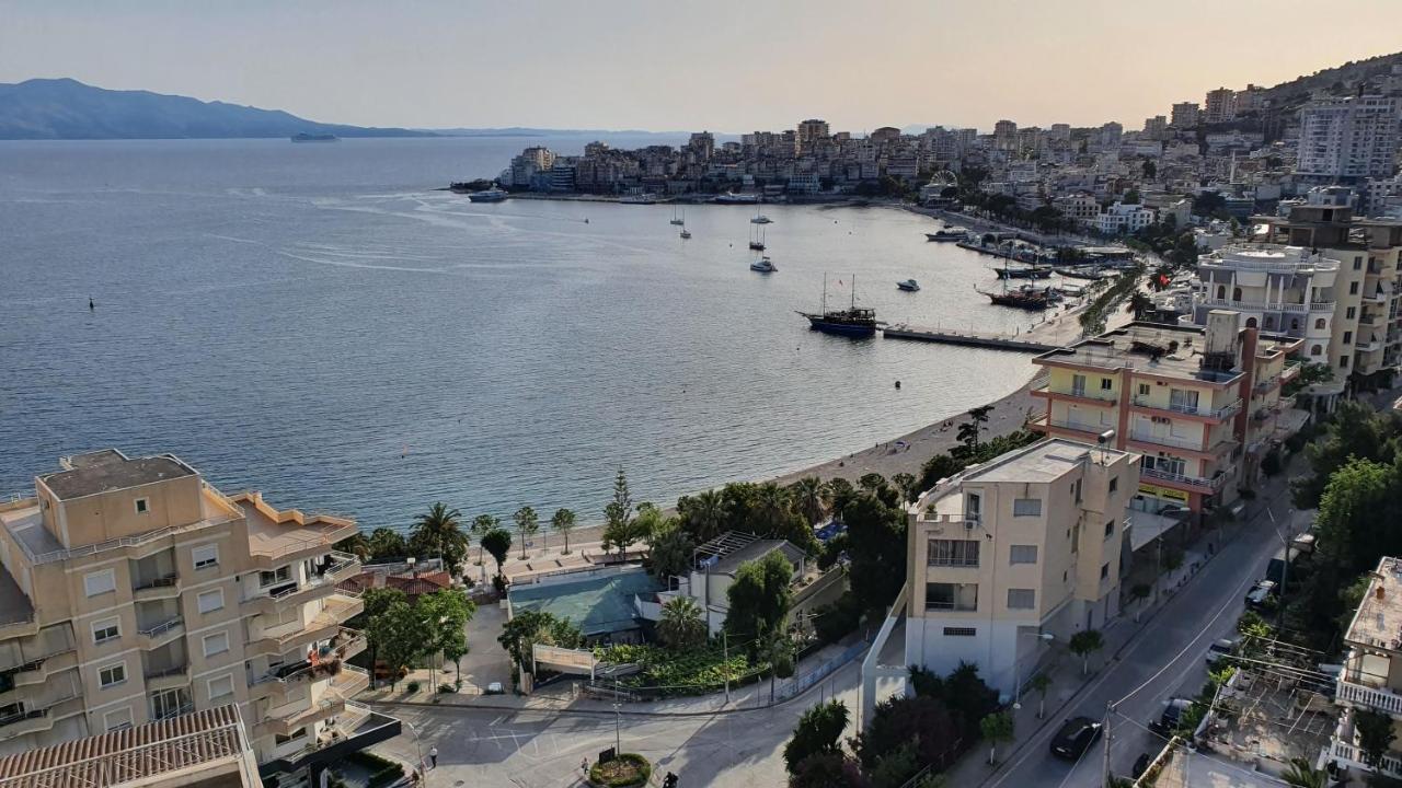 Blue Eye Apartment Sarandë Buitenkant foto