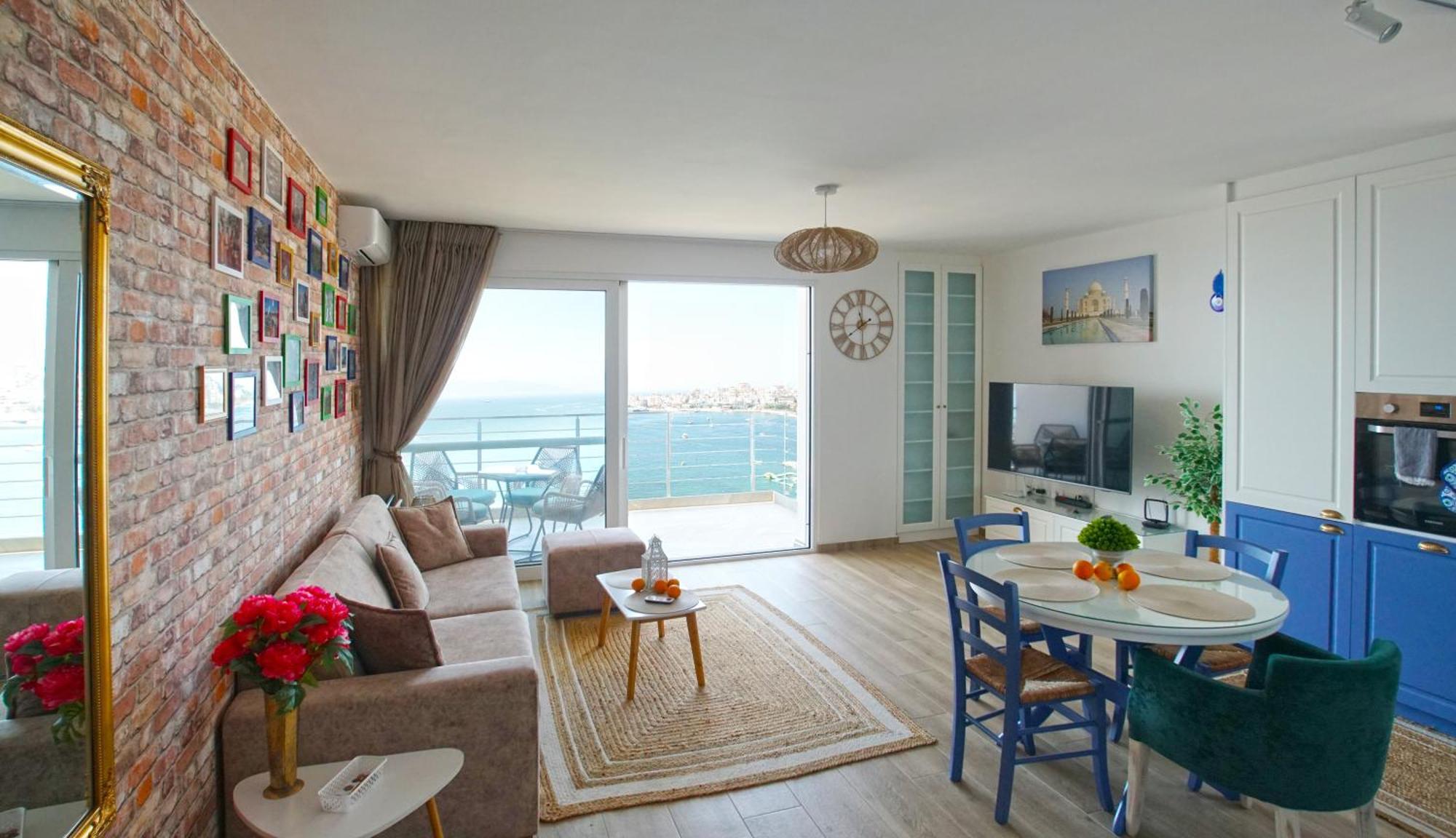 Blue Eye Apartment Sarandë Buitenkant foto