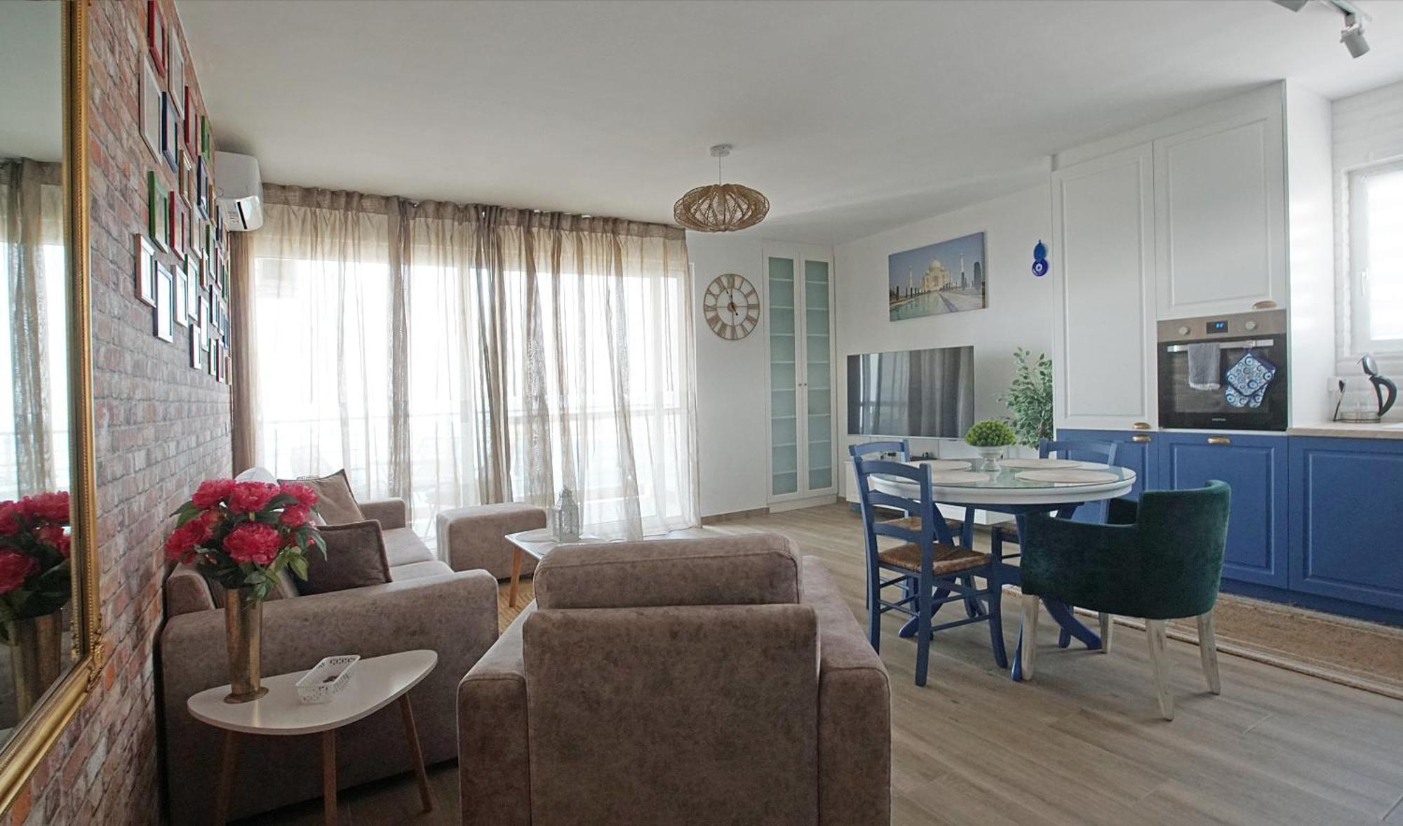 Blue Eye Apartment Sarandë Buitenkant foto